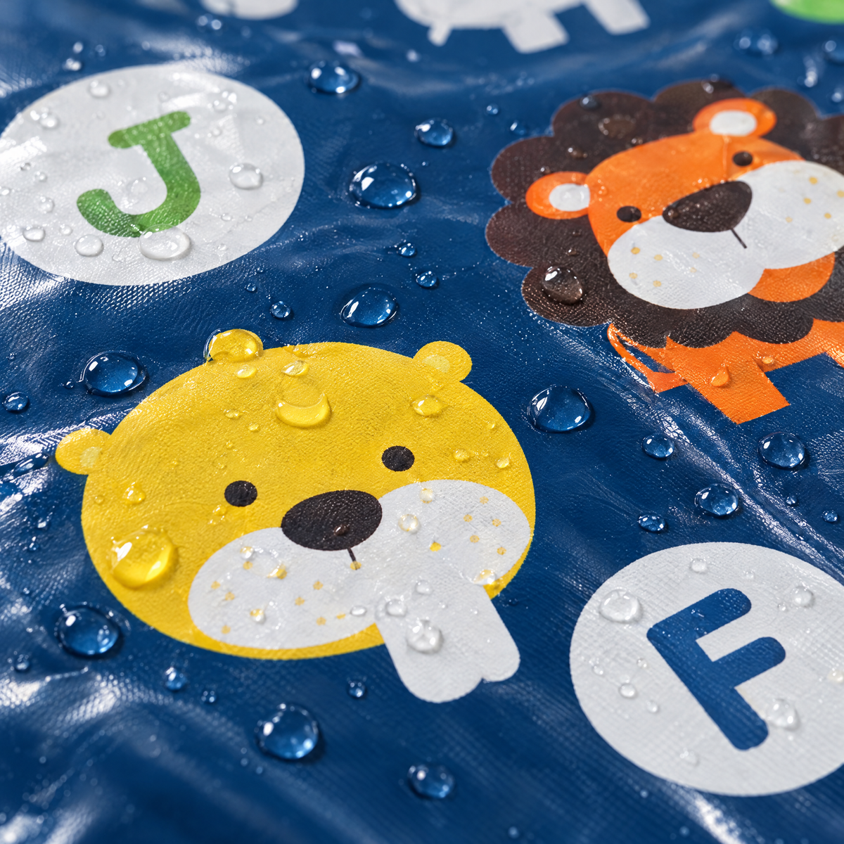 HappySplash Nahaufnahme Buchstaben und Tiere